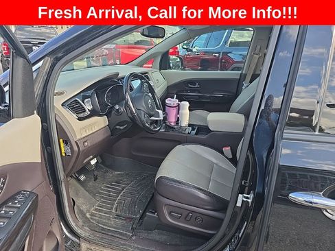 Used 2016 Kia Sedona SX Limited FWD image 7