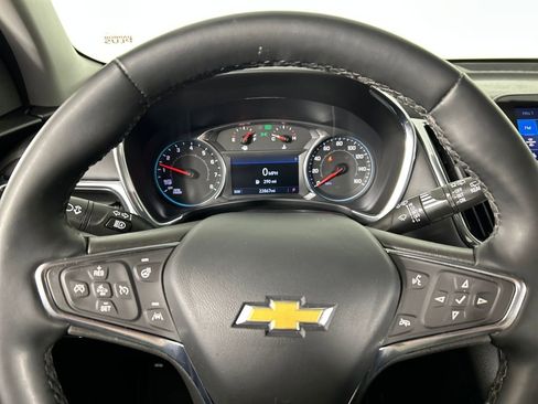 Used 2024 Chevrolet Equinox LT image 13