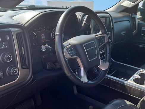 Used 2015 GMC Sierra 3500 Denali image 2