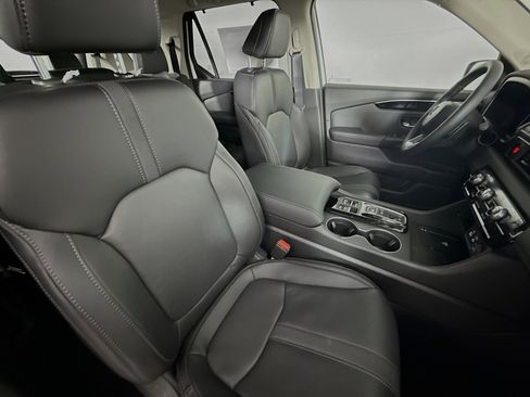 New 2025 Honda Pilot EX-L image 36