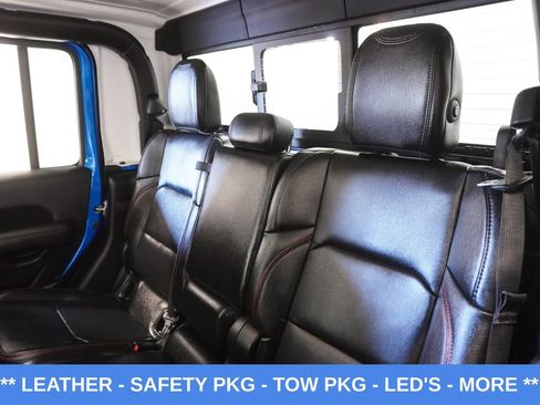 Used 2020 Jeep Gladiator Rubicon image 9