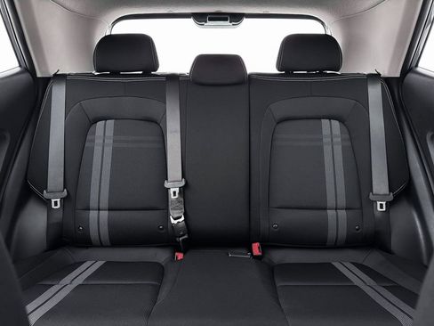 New 2026 Hyundai Venue SEL FWD image 25