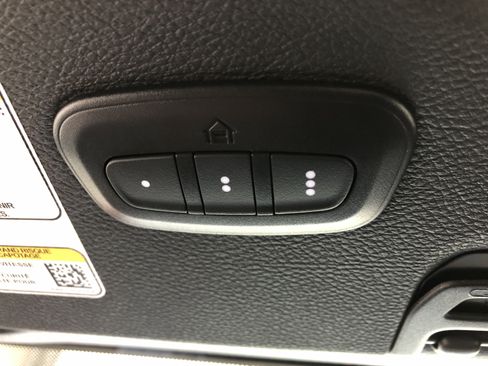 Certified 2024 Jeep Wrangler Unlimited Rubicon image 19