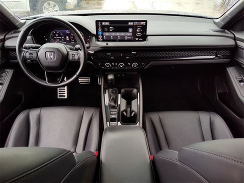 Used 2024 Honda Accord Sport image 28