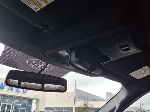 Used 2015 Ford F150 XLT w/ Equipment Group 302A Luxury image 22