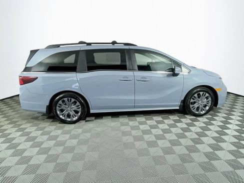 Used 2026 Honda Odyssey Touring image 9