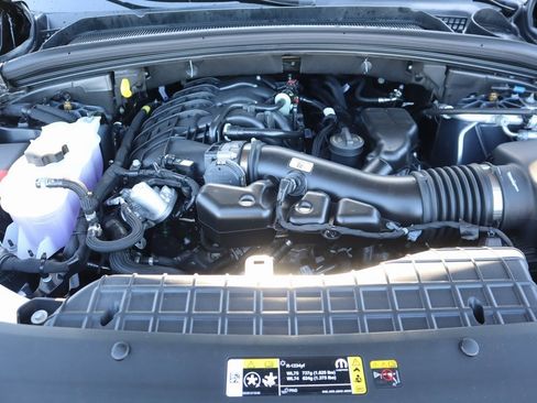 New 2025 Jeep Grand Cherokee Summit image 21