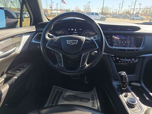Used 2021 Cadillac XT5 Sportv image 14