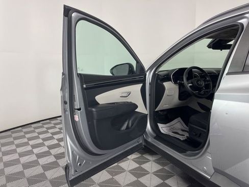 Used 2024 Hyundai Tucson SEL image 16