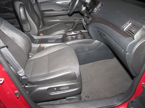 Certified 2023 Honda Passport EX-L image 21