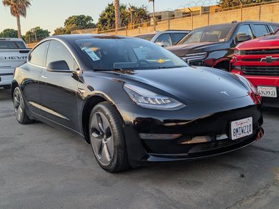 Used 2019 Tesla Model 3 Mid Range