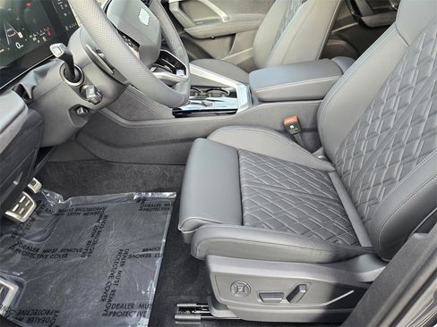 New 2025 Audi SQ5 Premium Plus image 26