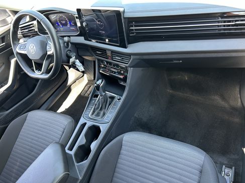 Used 2025 Volkswagen Jetta S FWD image 10