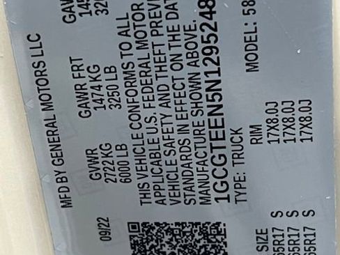 Used 2022 Chevrolet Colorado ZR2 w/ Colorado ZR2 Bison Edition image 19