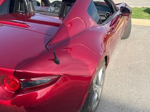 Used 2021 MAZDA MX-5 Miata RF Grand Touring RWD image 5