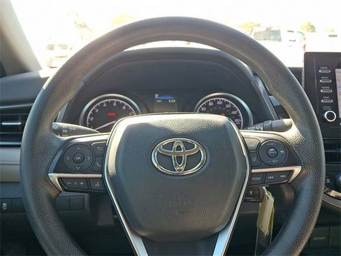Used 2023 Toyota Camry LE image 18