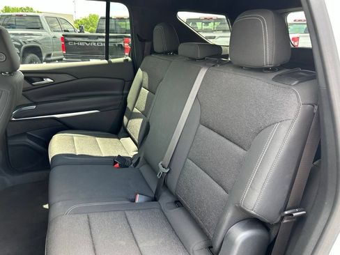 Used 2025 Chevrolet Traverse LT w/ Sun and Wheel Package AWD/4WD image 34