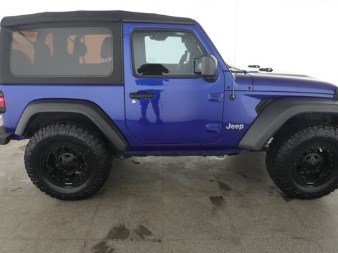 Certified 2019 Jeep Wrangler Sport image 7
