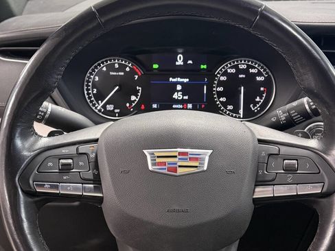 Used 2023 Cadillac XT4 Premium Luxury w/ Cold Weather Package image 13