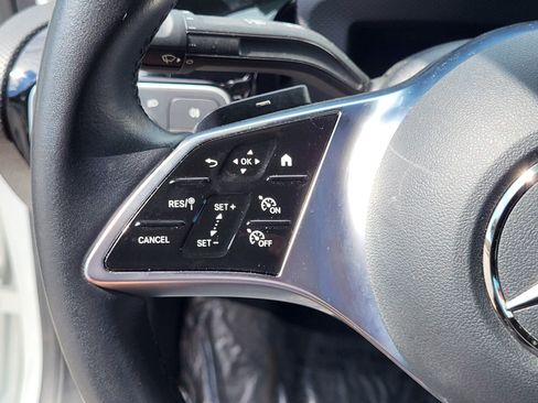 Used 2025 Mercedes-Benz CLA 250 4MATIC image 26