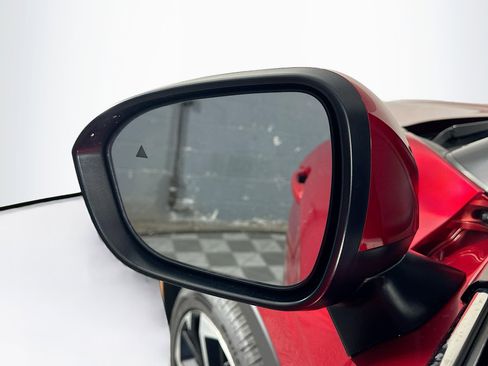 Used 2023 Mitsubishi Outlander SE image 16