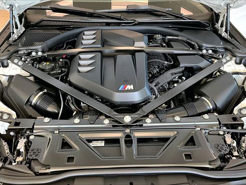 Used 2026 BMW M4 Competition RWD image 16