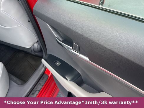 Used 2019 Toyota Camry SE image 14