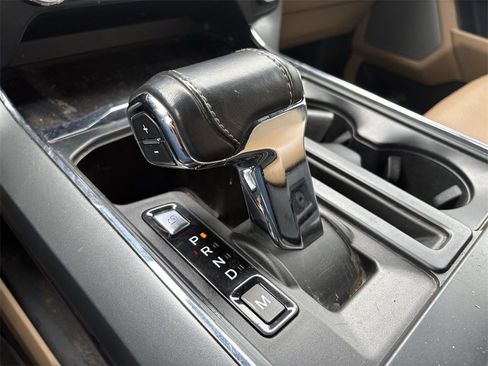 Used 2021 Ford F150 Lariat image 14