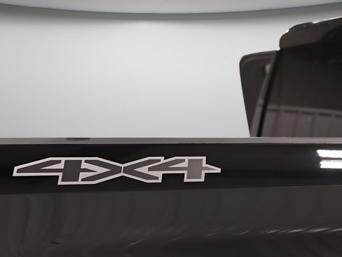 Used 2025 Chevrolet Silverado 1500 RST w/ Convenience Package II AWD/4WD image 34