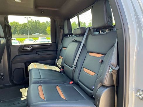 Used 2024 GMC Sierra 2500 AT4 w/ AT4 Premium Plus Package AWD/4WD image 26