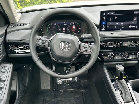 New 2025 Honda Accord EX-L image 11