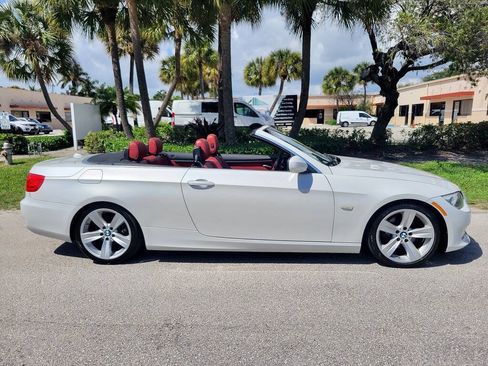 Used 2011 BMW 328i Convertible w/ Premium Pkg RWD image 12