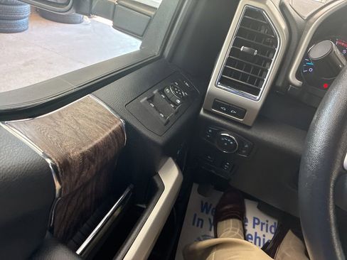 Used 2018 Ford F350 Lariat w/ Lariat Ultimate Package AWD/4WD image 47