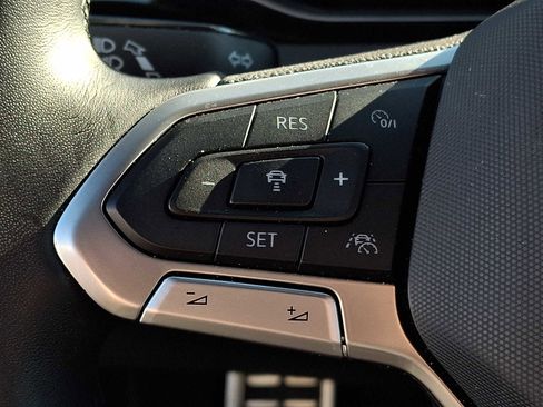 Certified 2025 Volkswagen Jetta Sport image 16