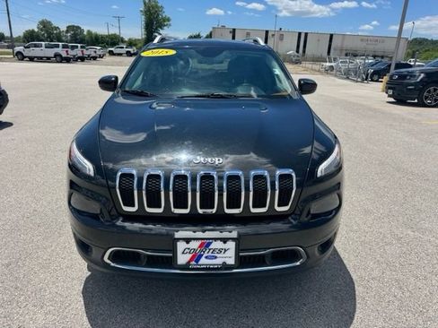 Used 2015 Jeep Cherokee Limited w/ Luxury Group AWD/4WD image 8
