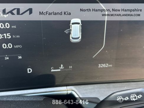 Used 2025 Kia Sorento SX image 19
