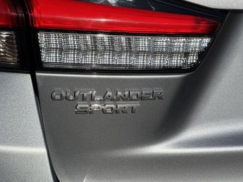 Used 2024 Mitsubishi Outlander Sport ES AWD/4WD image 9
