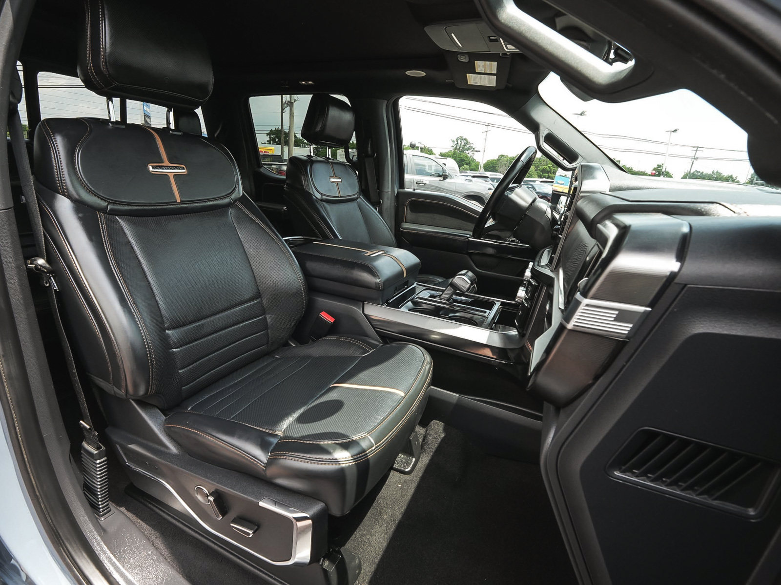 Used 2023 Ford F150 Platinum w/ FX4 Off-Road Package AWD/4WD image 47