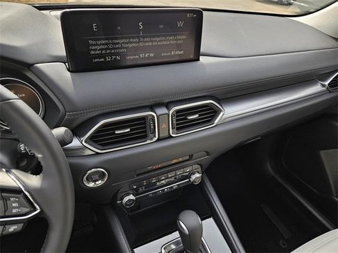 New 2025 MAZDA CX-5 AWD 2.5 S w/ Preferred Package image 16