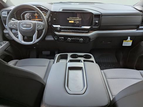 New 2026 GMC Sierra 1500 Elevation image 17