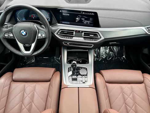 Certified 2023 BMW X5 xDrive45e w/ Climate Comfort Package image 3
