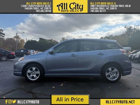 Used 2008 Toyota Matrix XR image 3