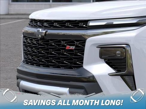 New 2026 Chevrolet Traverse Z71 w/ Driver Confidence Package AWD/4WD image 13