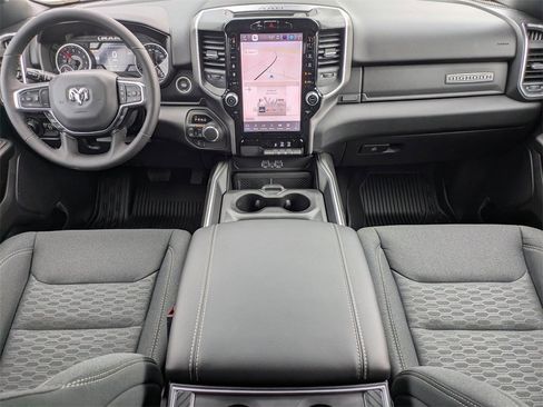 New 2026 RAM 1500 BIG HORN CREW CAB 4X4 5'7 BOX image 17