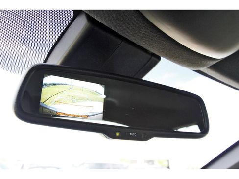 Used 2018 Toyota C-HR XLE FWD image 25