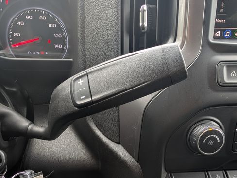 Used 2021 Chevrolet Silverado 1500 Custom image 30