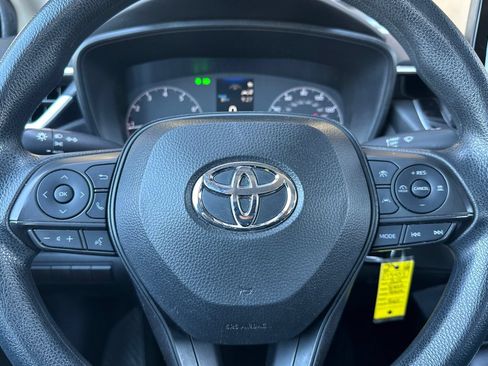 Used 2024 Toyota Corolla LE FWD image 20
