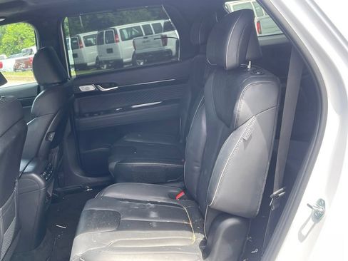 Used 2024 Hyundai Palisade Calligraphy FWD image 8
