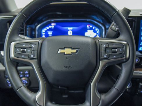 Used 2025 Chevrolet Silverado 2500 LT w/ Safety Package image 27