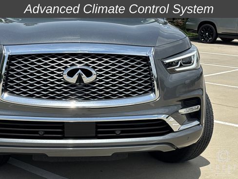Used 2018 INFINITI QX80 2WD w/ Deluxe Technology Package image 9